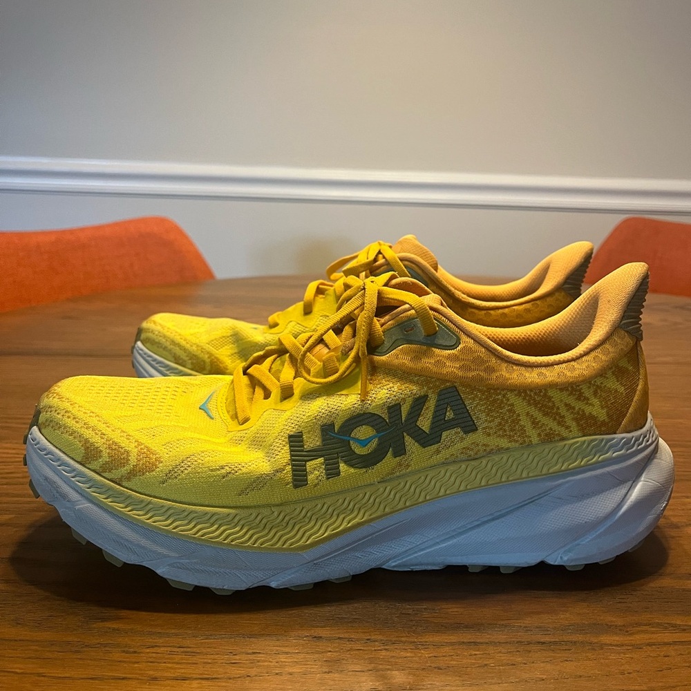 Hoka Men’s Challenger ATR 7